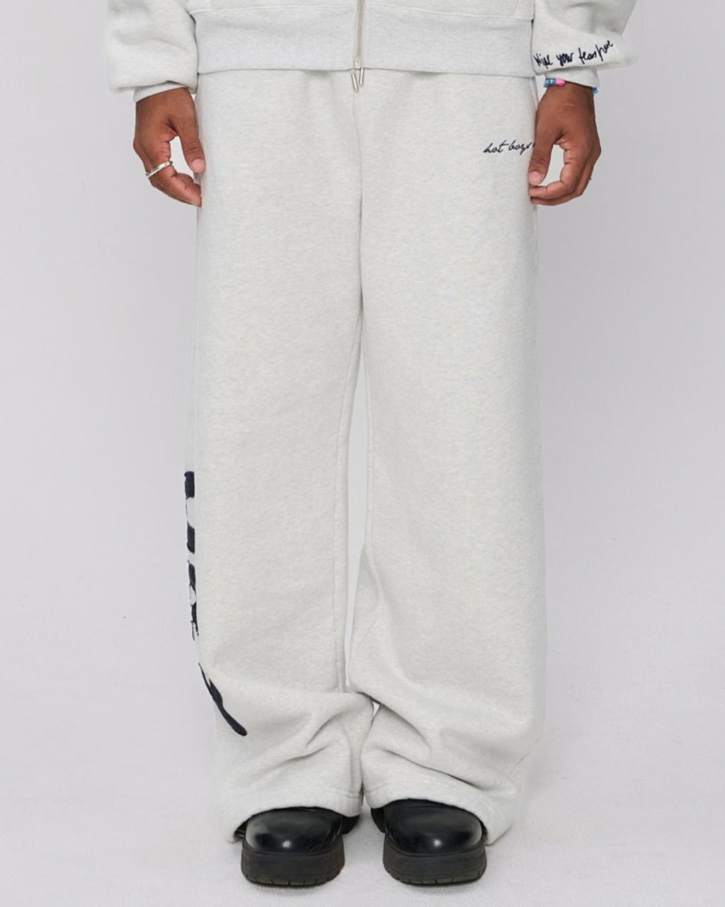 Cry Sweatpants Grey